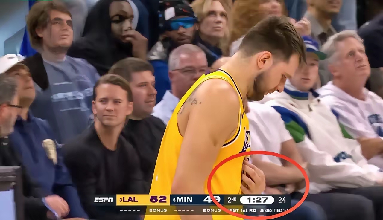 关于东契奇连续七场比赛得分超过惊险取胜，尤文图斯挑战极限！的信息